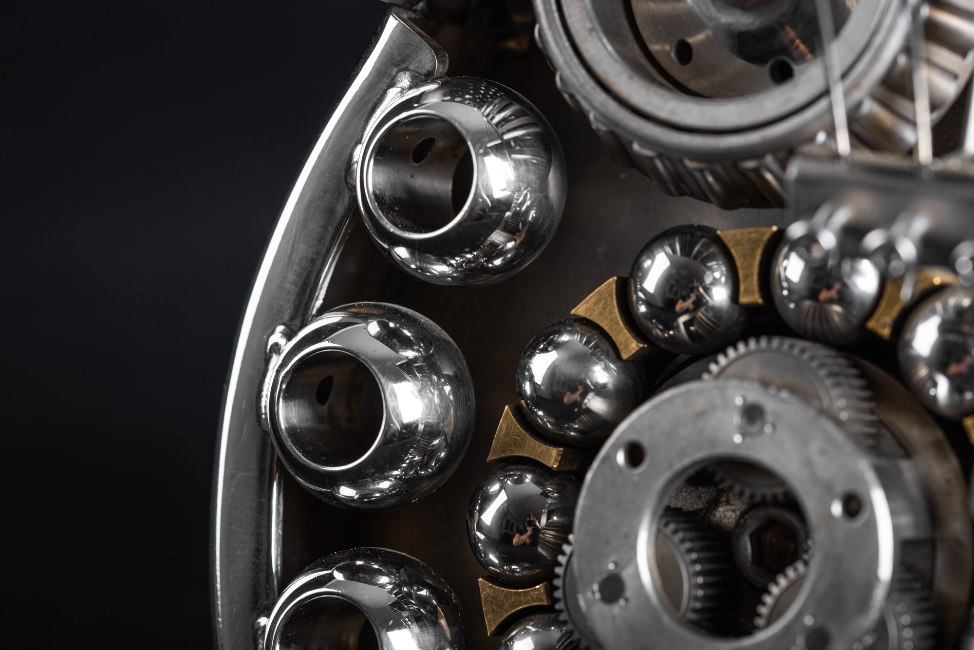 photo d'objet d'art avant dépoussièrage sur Photoshop